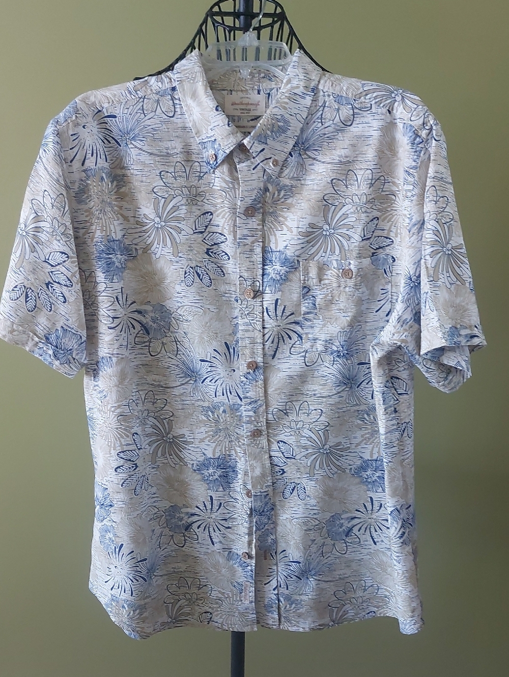 Weatherproof Men's White and Blue Floral Short-Sleeve Button-Down Shirt